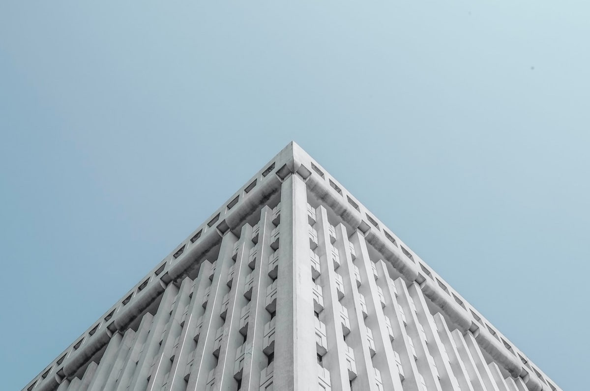 CBA｜张庆鹏感慨队员无交流：希望撕掉面具放下光环